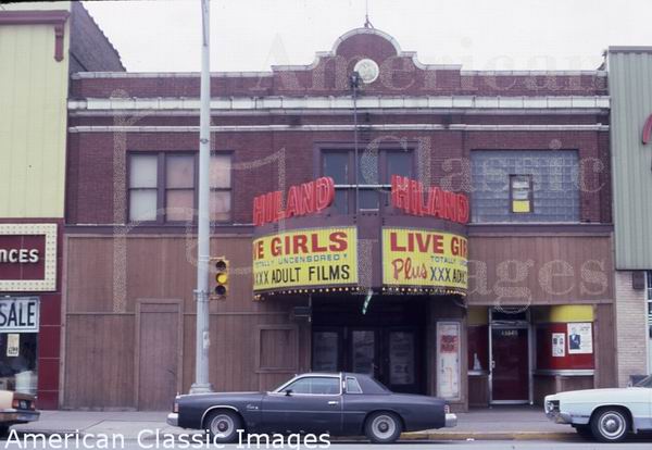 Highland Park Theatre - From American Classic Images
